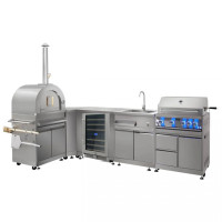 Уличная кухня с газовым грилем Kapitan, газовой пицца-печью, мойкой, холодильником GRILLI