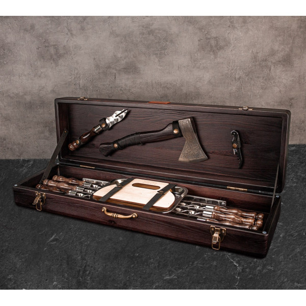 Купить Набір для мангалу "Дагр" в дерев'яному кейсі 13 предметів - WC-015 в магазине Grill Point